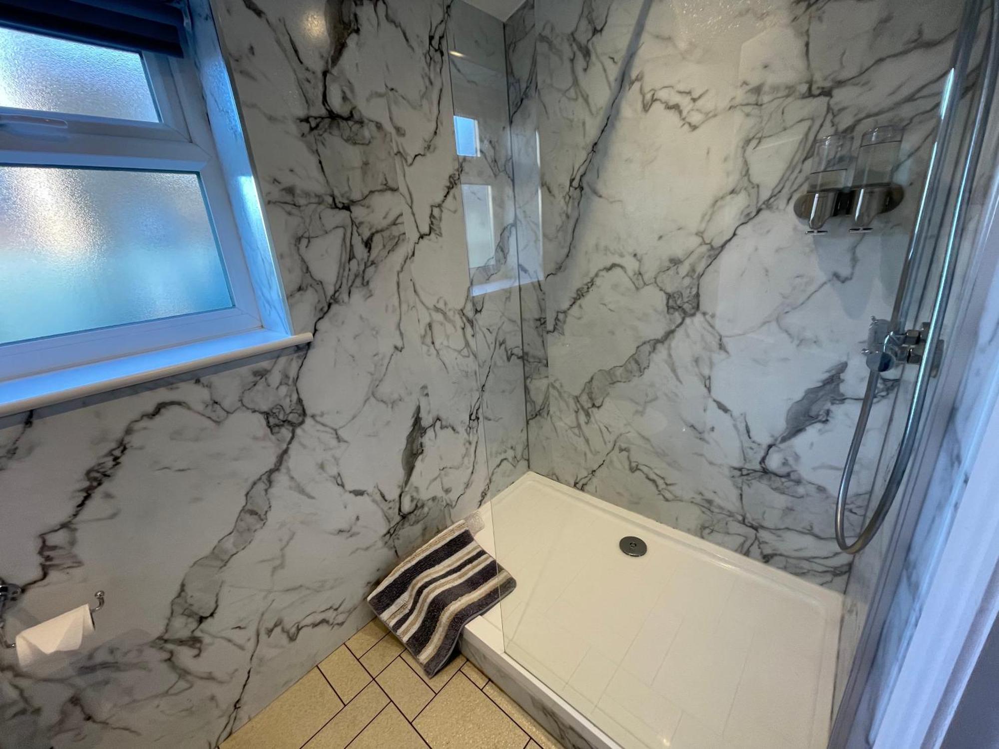 Artists' Cottages Harrogate Quarto foto
